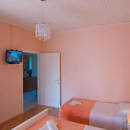 托卡公寓和客房旅馆 招待所