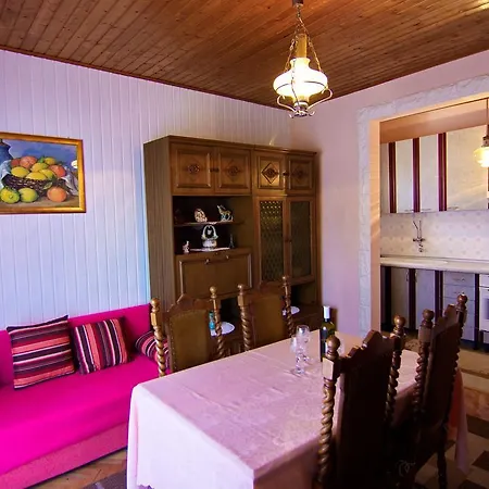 托卡公寓和客房旅馆 招待所