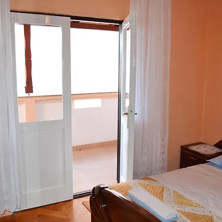 托卡公寓和客房旅馆 招待所