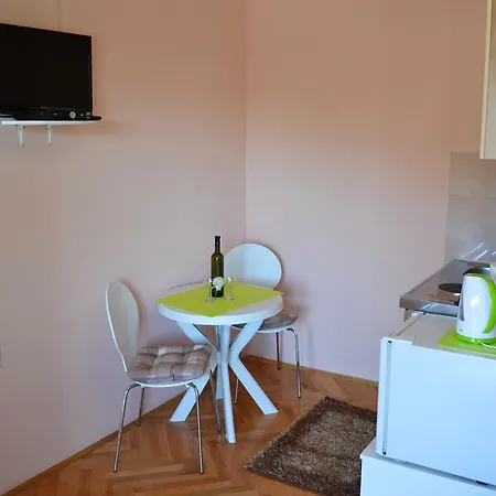 托卡公寓和客房旅馆