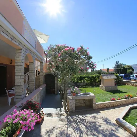 托卡公寓和客房旅馆 招待所