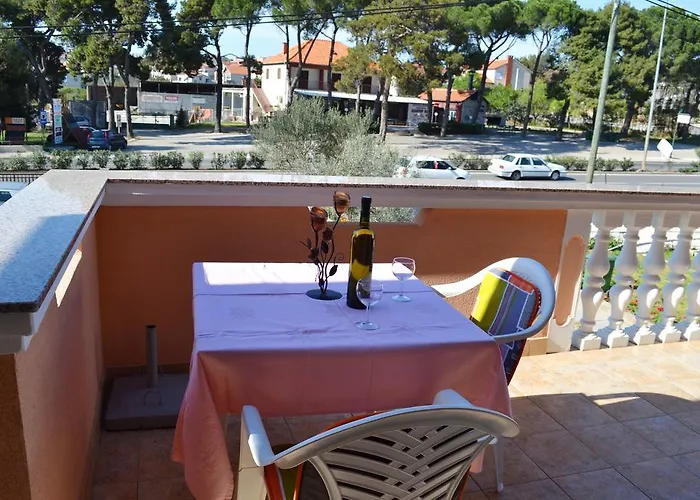 And Toka ゲストハウス ザダル